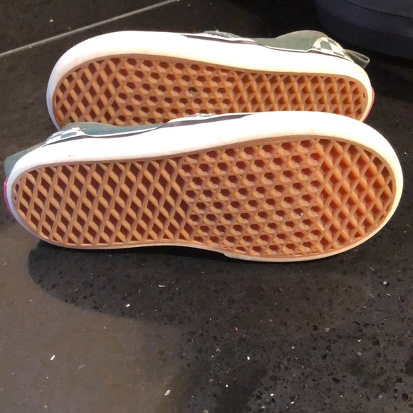 Vans toddler checkered slide ons - Picture 3 of 4